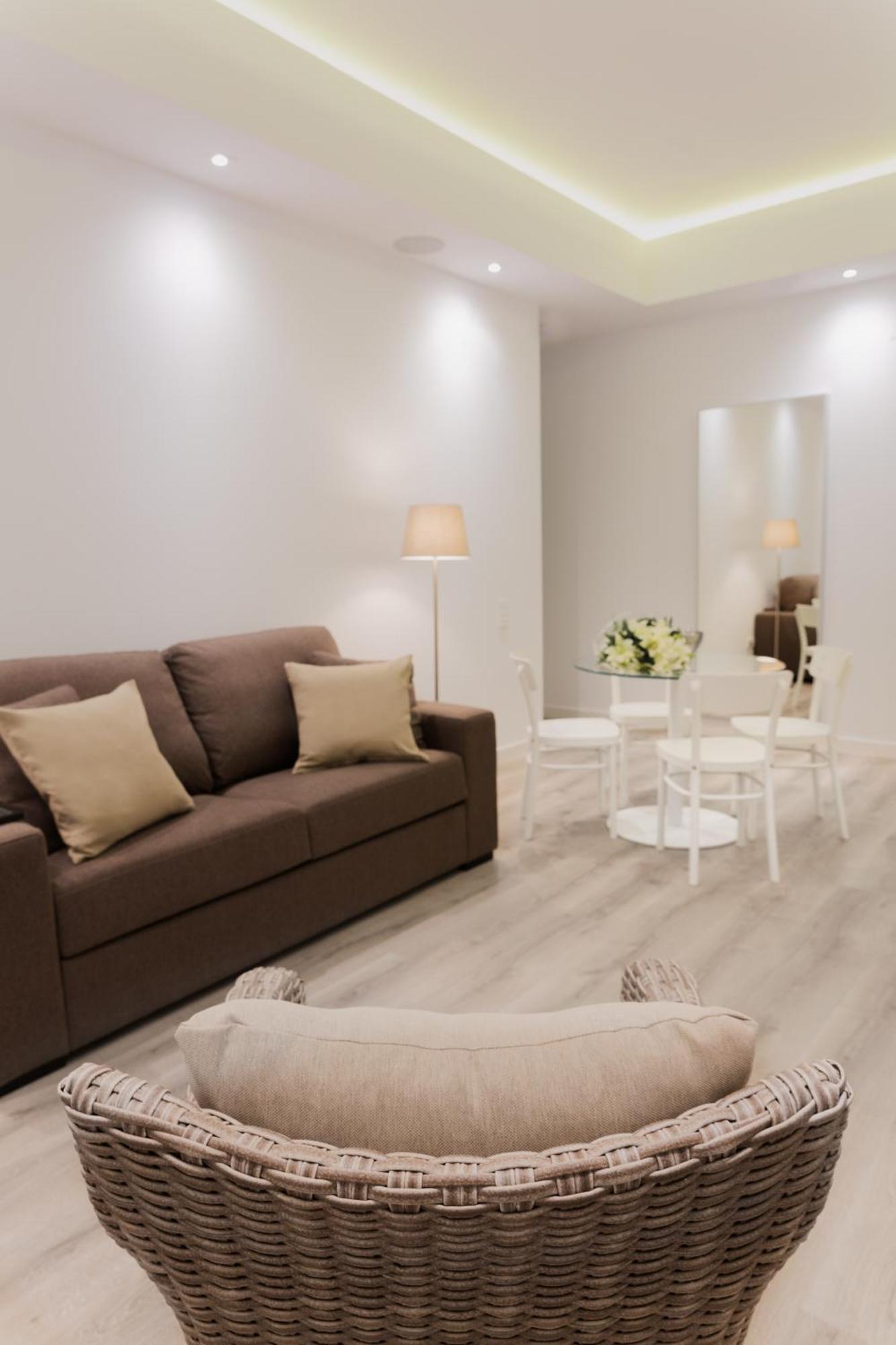 Lauser City Suites Los Llanos De Aridane Zimmer foto